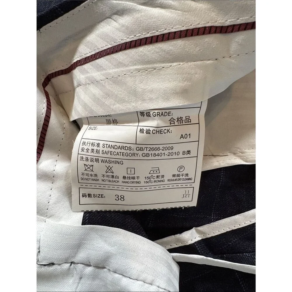 Men’s Mogu Plaid 3 Piece Suit Jacket 40 Pants 38 NWOT